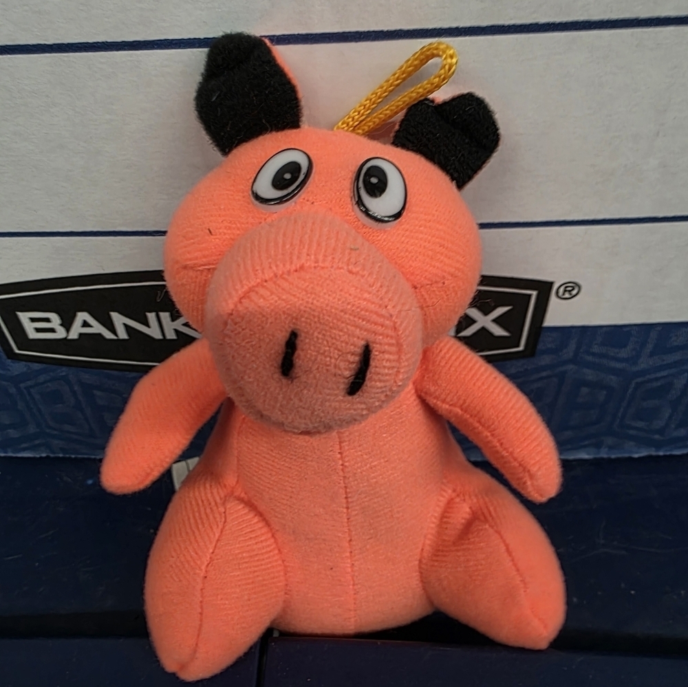 Pig Plush - Picture 9 of 10